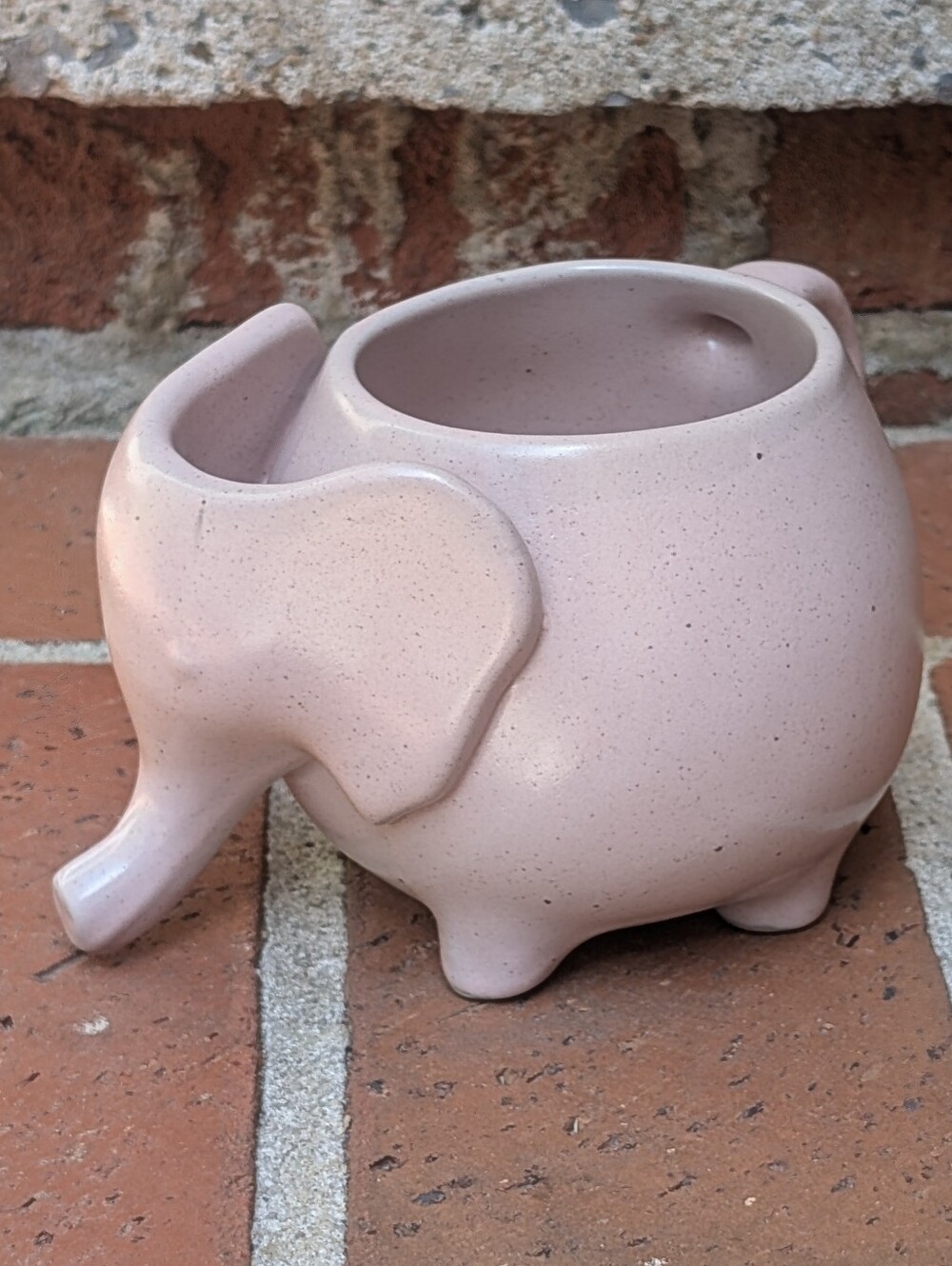Urban Outfitters Home Elephant Mug With Teabag Holder Retired 12 oz.